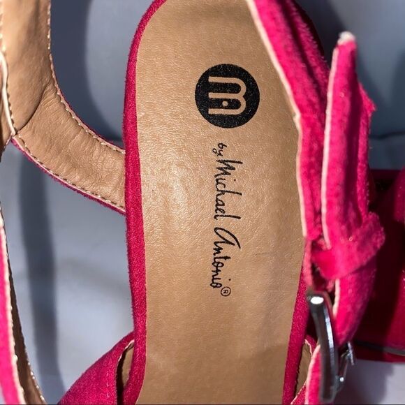 Michael Antonio heels Barbie Pink Suede Heels Sz 6.5 Like new. - Picture 6 of 7